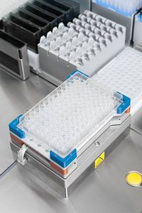 vibrating laboratory agitator / analog / microplate