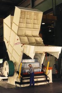 hammer mill / impact / vertical / for wood
