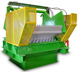 double-roll crusher / stationary