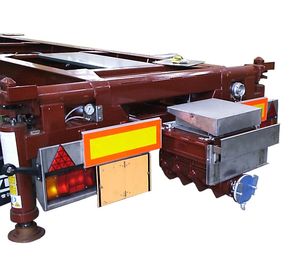 bulk material rotary valve / for unloading semi-trailers / square-flange