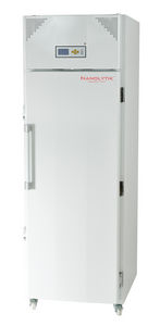 laboratory freezer / ultra-low-temperature / vertical