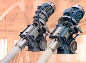 screw conveyor / inclined / unloading