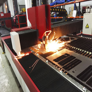 steel cutting machine / fiber laser / sheet metal / CNC