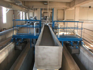 grit chamber / longitudinal