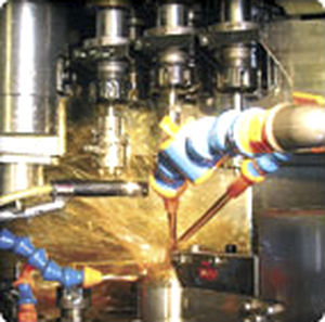 cutting oil / mineral-based / for metals