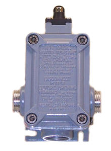 limit switch with roller plunger