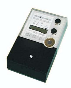 electric energy meter / wall-mounted / single-phase / digital