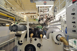 coating extrusion line / for thermoplastics / multilayer