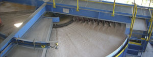 liquid fabric filter