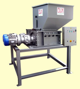 four-shaft shredder / tire / metal / for wood