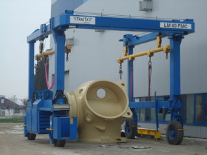 rubber-tired gantry crane / for prefabrication sites