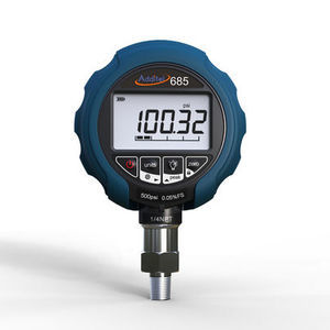 digital pressure gauge / IP67 / temperature compensated / economical