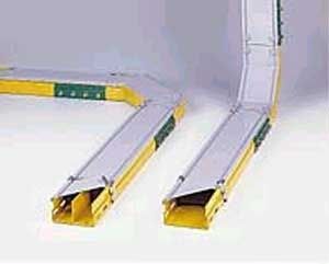 cabling trunking / metal / underfloor