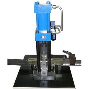 electro-hydraulic shear / for metal sheets / guillotine