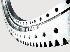 external-toothed slewing ring / roller / three-row