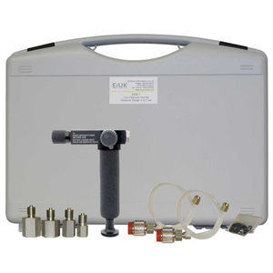 manual calibration pump / pneumatic / low-pressure / for pressure generation