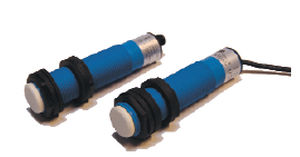 cylindrical distance sensor / ultrasonic / with analog output / enclosed