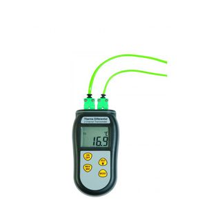 thermocouple thermometer / digital / hand-held / waterproof
