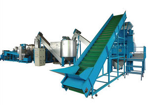 plastics recycling unit