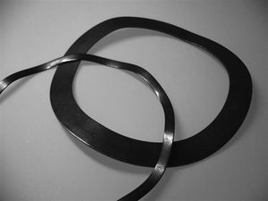 compression disc spring / wave / steel / bearing