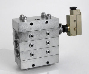 piston valve / grease / unloading