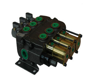 spool hydraulic directional control valve / lever-operated / 4/3-way / sectional