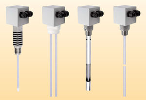 capacitive level sensor / for liquids / for storage tanks