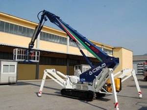 crawler spider lift / articulated / diesel