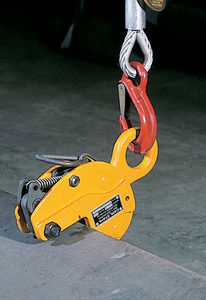 sheet metal lifting clamp / for beams / horizontal / manual