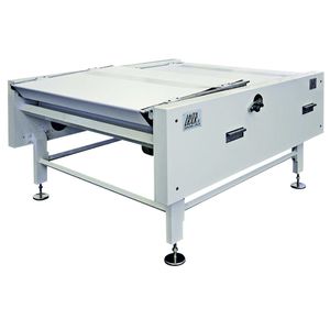 stacker for the food industry