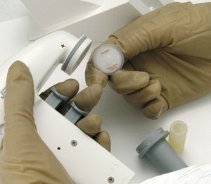 pipette controller