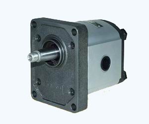 hydraulic gearmotor 4 - 32 cc/r | TM series Jihostroj