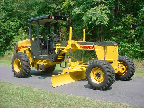 motor grader 13 400 lb (6 080 kg) | C66 C Champion Motor Graders