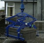 load lifting grab 1500 - 2200 Kg | GT series McQuaid Engineering