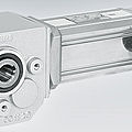 DC electric electric gearmotor / brushless / electric spur / compact - 90 - 150 W, IP 54 | UECG series
