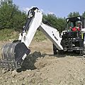 hydraulic backhoe for skid steer loader - 630 lbs | Bob-Tach
