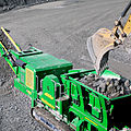 jaw crusher / mobile / crawler mounted - 350 HP (261 kW), 48 200 kg (106 260 lbs) | J50