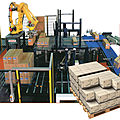palletizing robotic cell - STP-1150