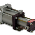 piston booster / air - max. 32 bar (464 psi) | Serie SPLV, SPLV3