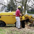 self-driven stump grinder - 66.8 - 99.2 hp (49.8 - 74 kW) | RG70, RG100 series