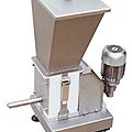 single-screw dispenser / loss-in-weight / for powder / for pellets - DCC