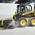 skid steer loader - 2 270 kg | L213