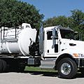 suction truck - 3200 gal (12113 L) | Durasucker®