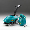 walk-behind scrubber-dryer / battery-operated - 1 600 m²/h | E46 series