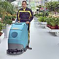 walk behind scrubber dryer / for medium sized areas - 2 150 m²/h | E50 series