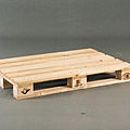plywood pallet - max. 1 200 x 800 mm