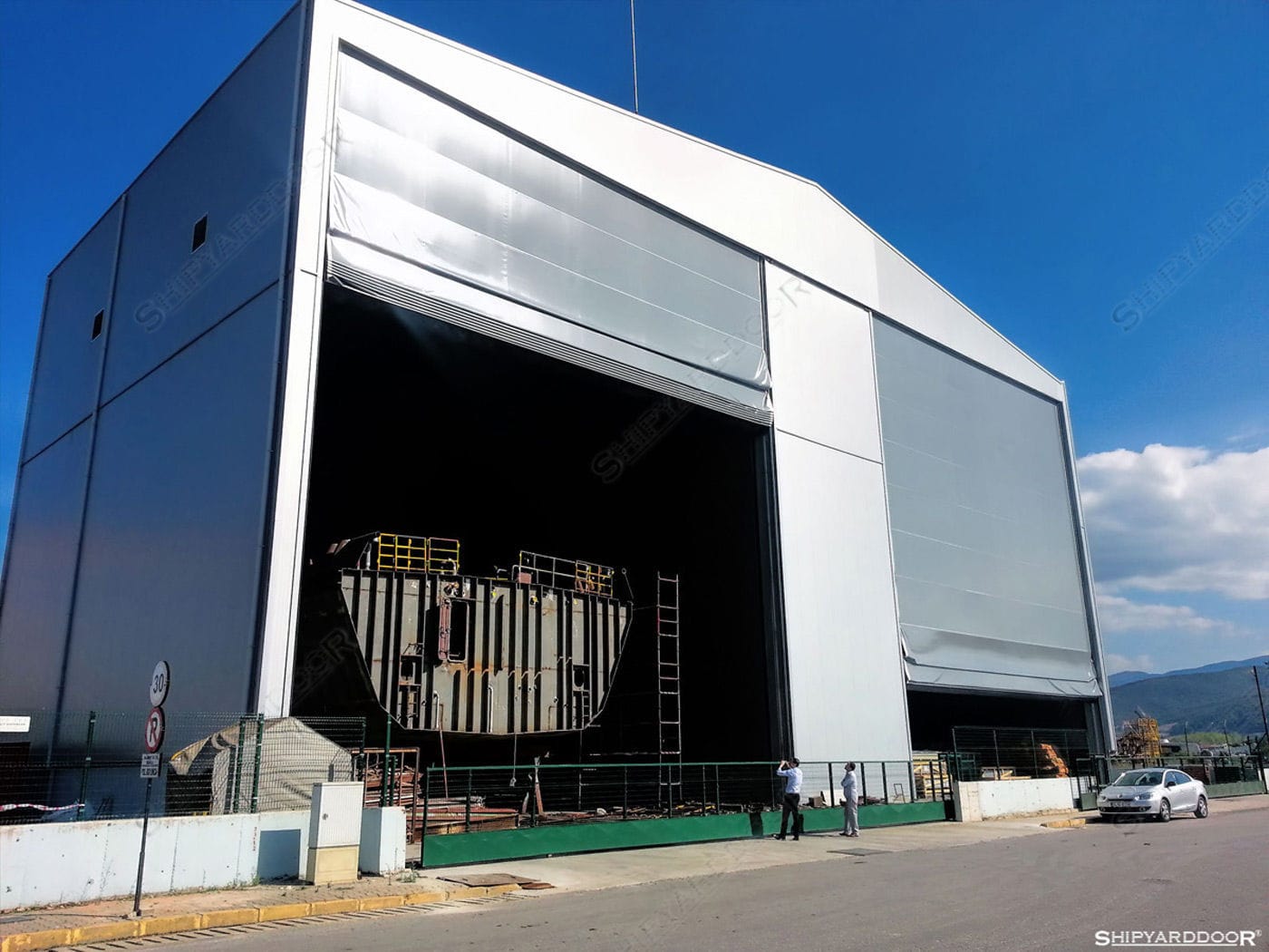 造船所用ドア 積み重ね式 スチール製 布製 shipyarddoor hangar