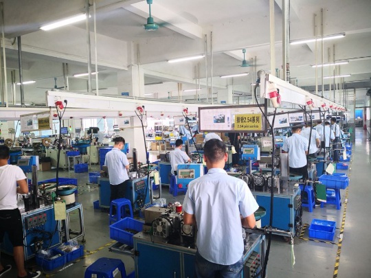 Dongguan Lianda Precision Products Co. Ltd Photo 5