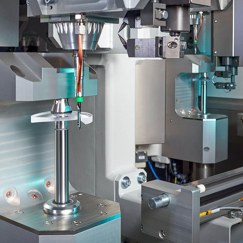 Edging machine HSE MODULO, HSE MODULO QS Schneider Optical Machines