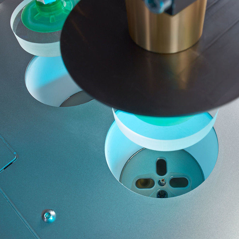 Automatic ophthalmic lens blocker SPP, CC Series Schneider Optical